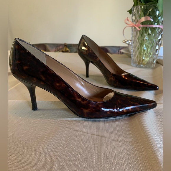 Stuart Weitzman patent tortoise pumps size 8 W - Picture 2 of 7